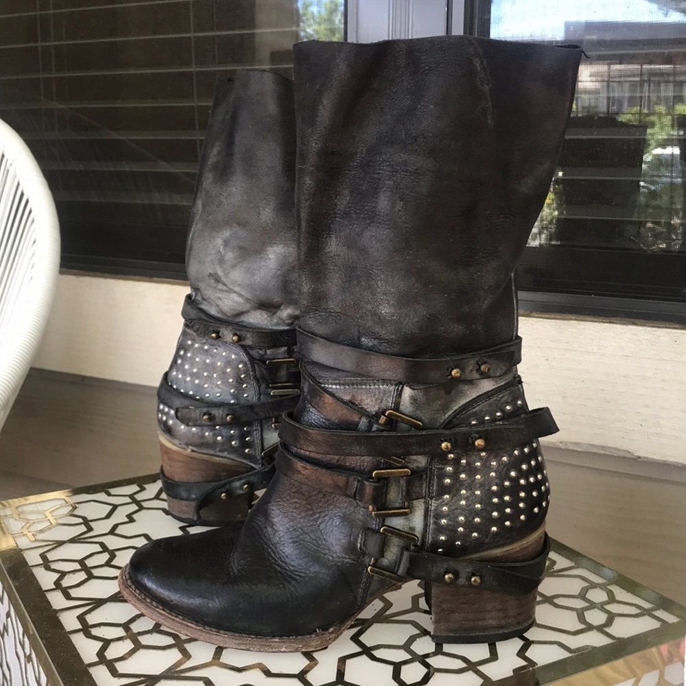 Freebird by Steven Coy boots - black